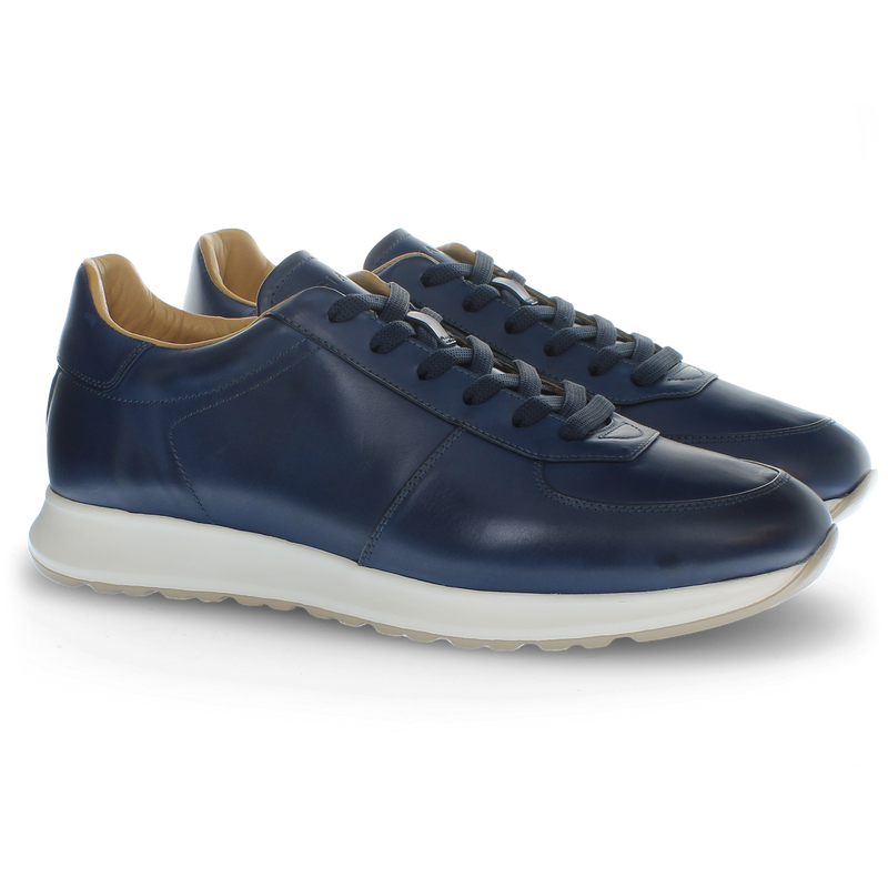Blue leather sneaker with ultralight sole