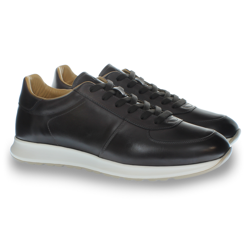 Dark brown leather sneaker with ultralight sole